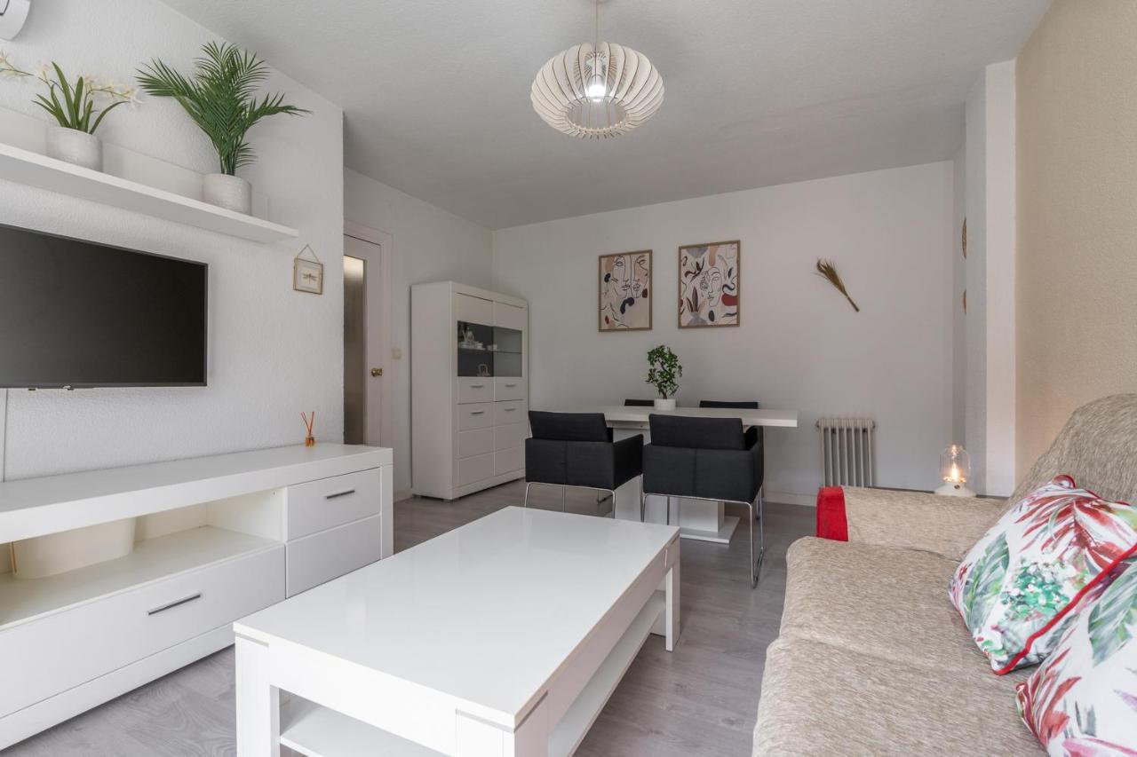 Tuguest San Agustin III Apartment Гранада Екстериор снимка